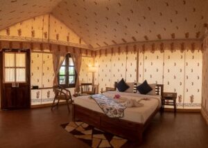 deluxe tent house in pushkar